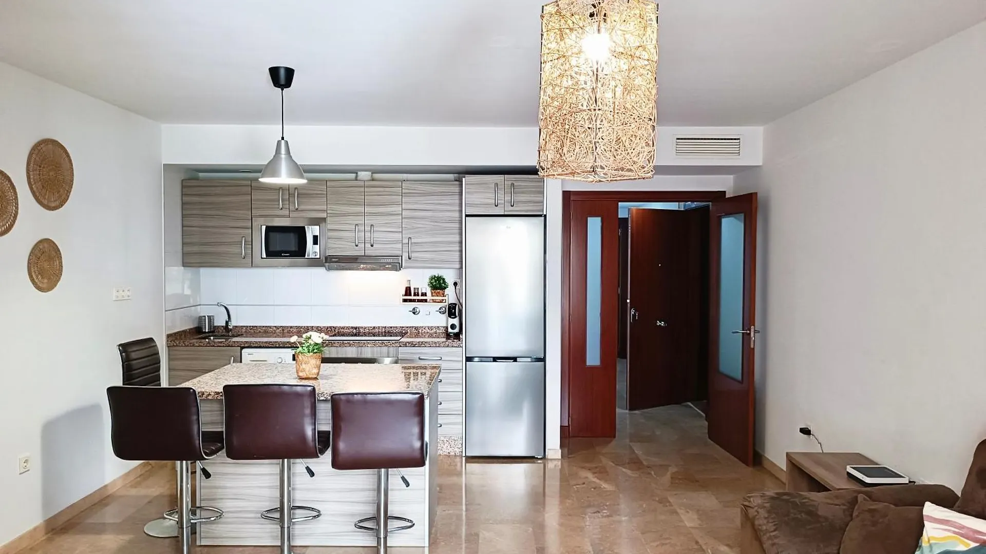 Jac - Wifi, 1 Dormitorio, Terraza, Centro A 150 Metros, Playa 850 Metros Torremolinos Appartement
