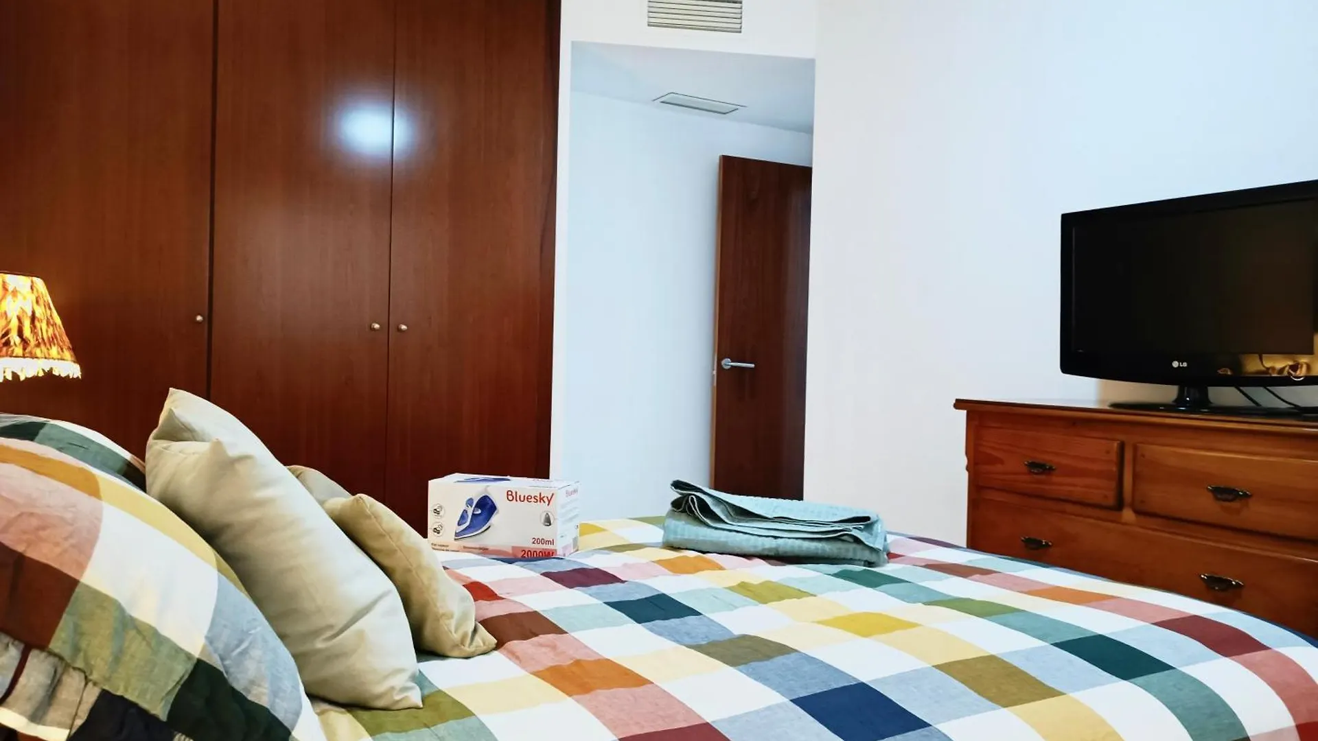 Jac - Wifi, 1 Dormitorio, Terraza, Centro A 150 Metros, Playa 850 Metros Torremolinos Espanha
